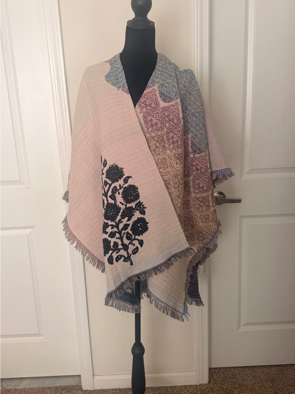 Anthropologie Pink Patchwork Floral Fringe reversible, Cape/Shawl